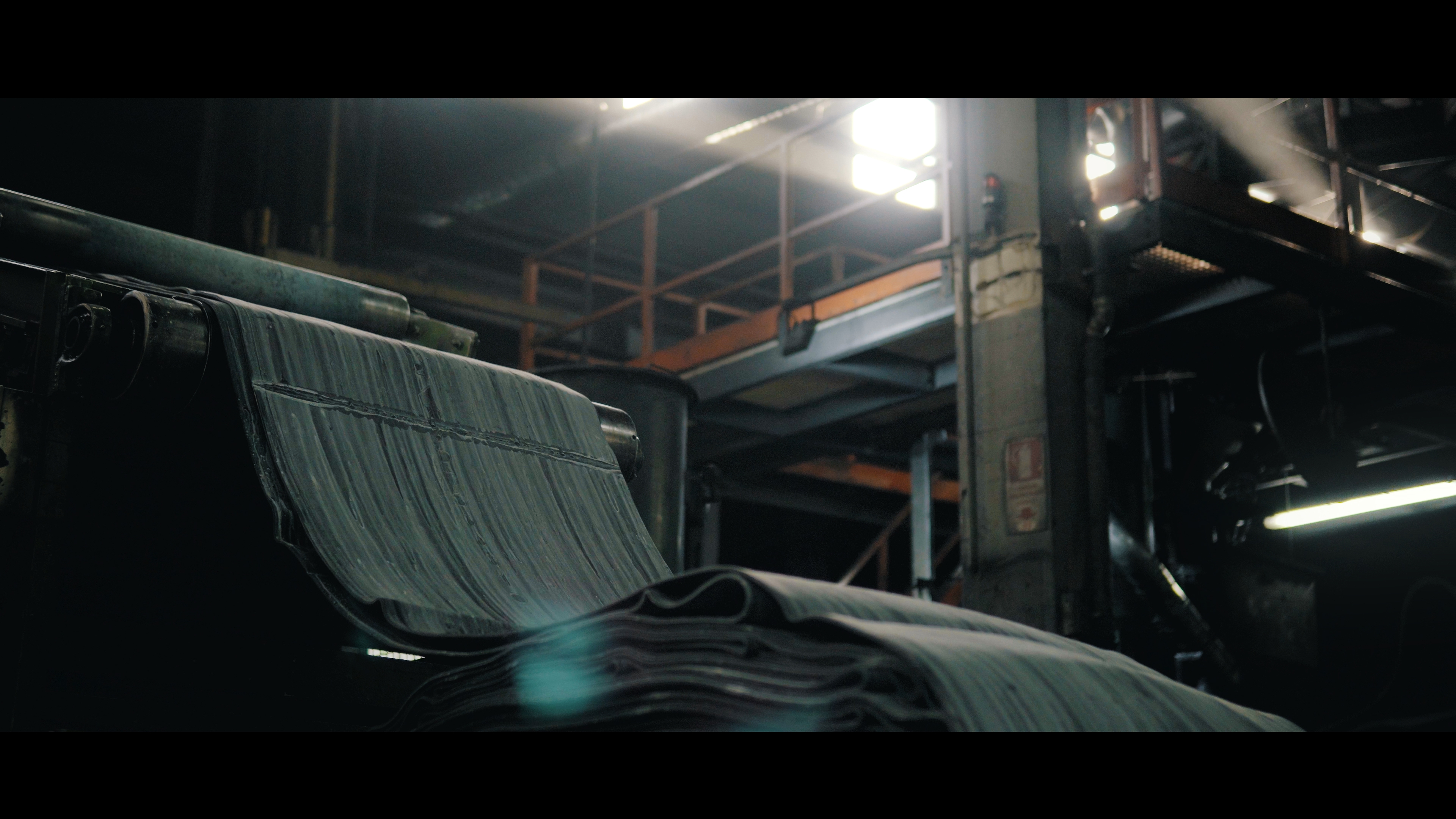 Rubber sheets on the DRC production line